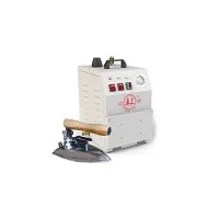 Mi a vasaló csepegésgátló tulajdonsága egy vasalóval ellátott vasalóasztalban?